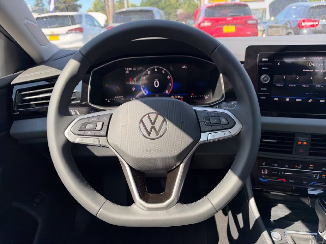 New 2027 Volkswagen Jetta SE FWD image 25