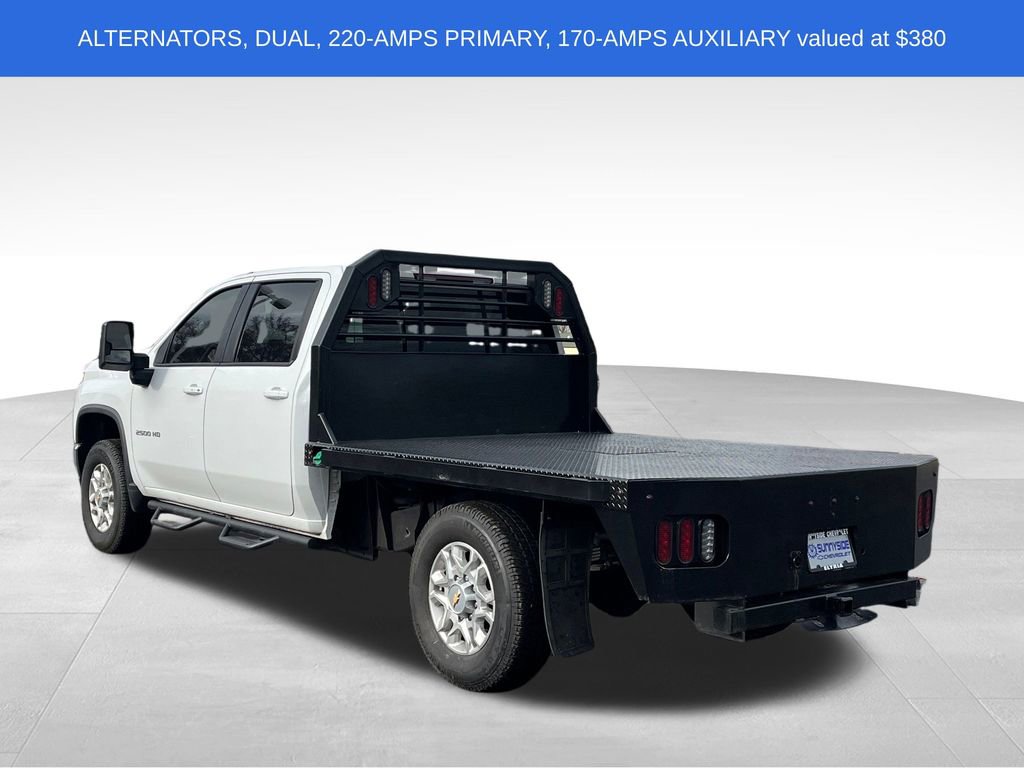 Used 2022 Chevrolet Silverado 2500 LT w/ Convenience Package image 4