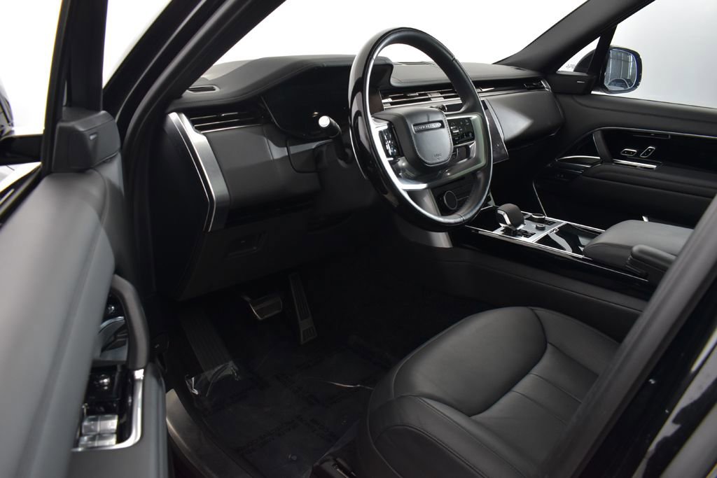 Used 2023 Land Rover Range Rover SE image 14