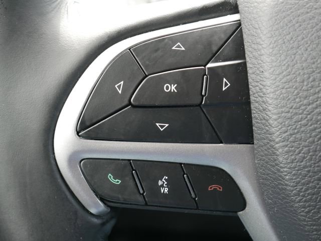 Used 2020 Jeep Grand Cherokee Limited image 25