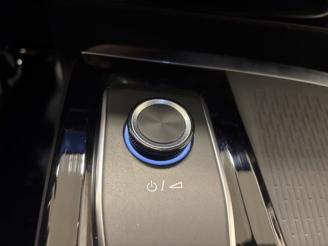 Used 2025 Buick Enclave Sport Touring image 23