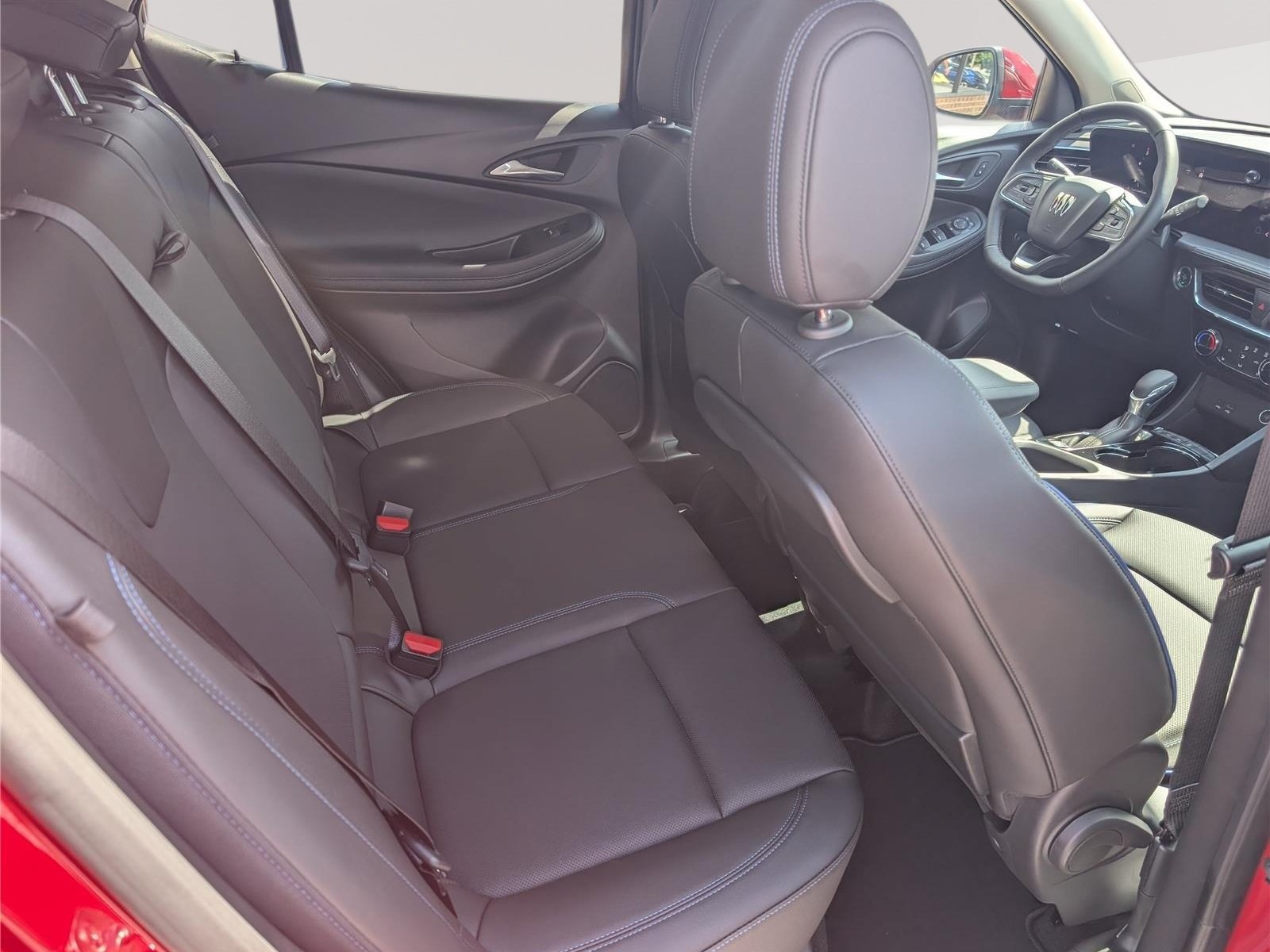 New 2026 Buick Encore GX Sport Touring w/ Advanced Technology Package AWD/4WD image 7