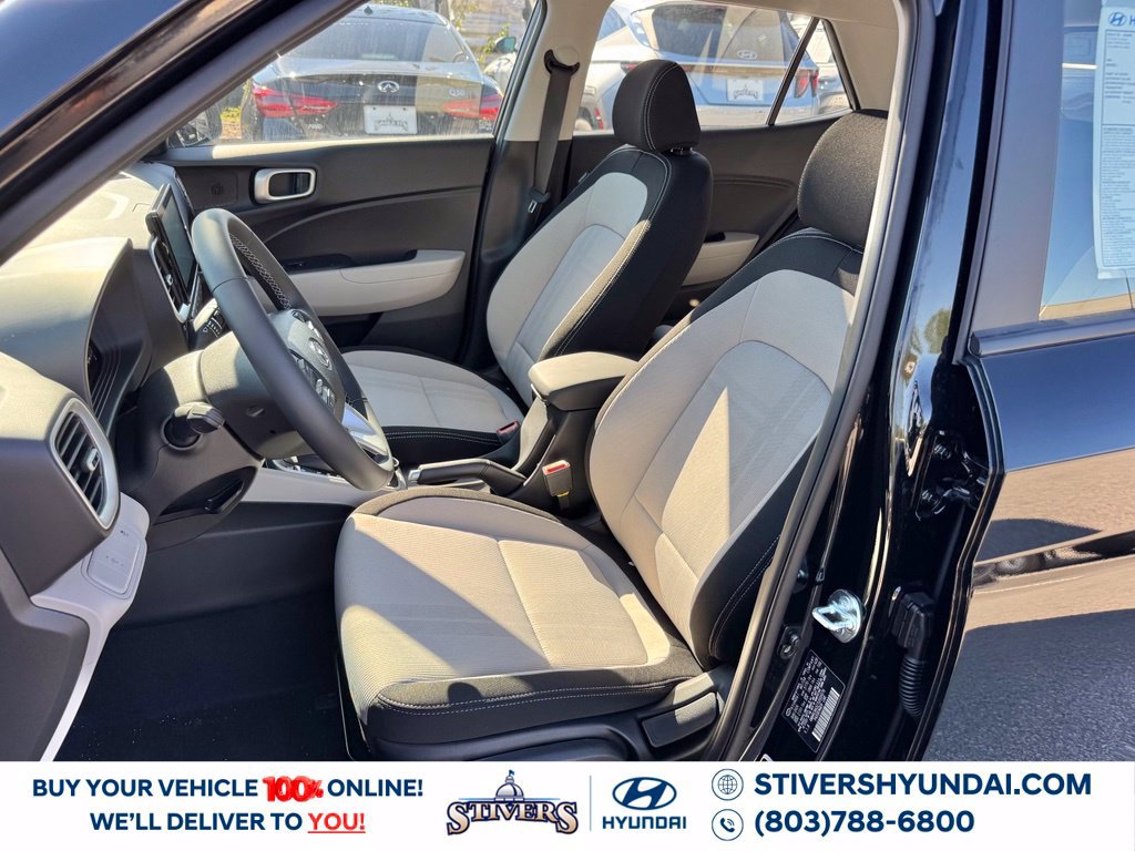 New 2026 Hyundai Venue SEL FWD image 17