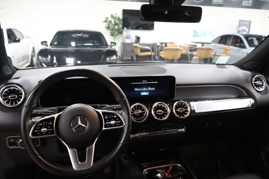 Used 2020 Mercedes-Benz GLB 250 image 26