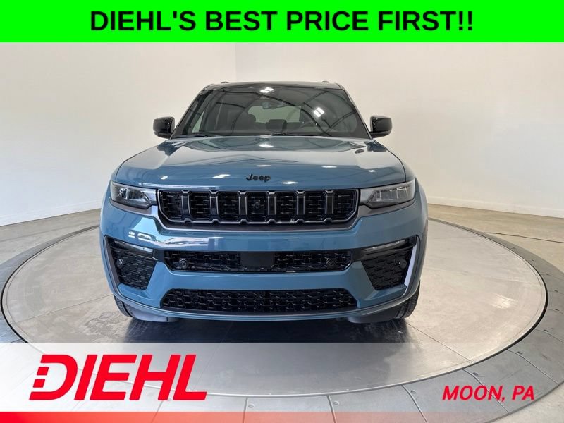 New 2026 Jeep Grand Cherokee Limited AWD/4WD image 2