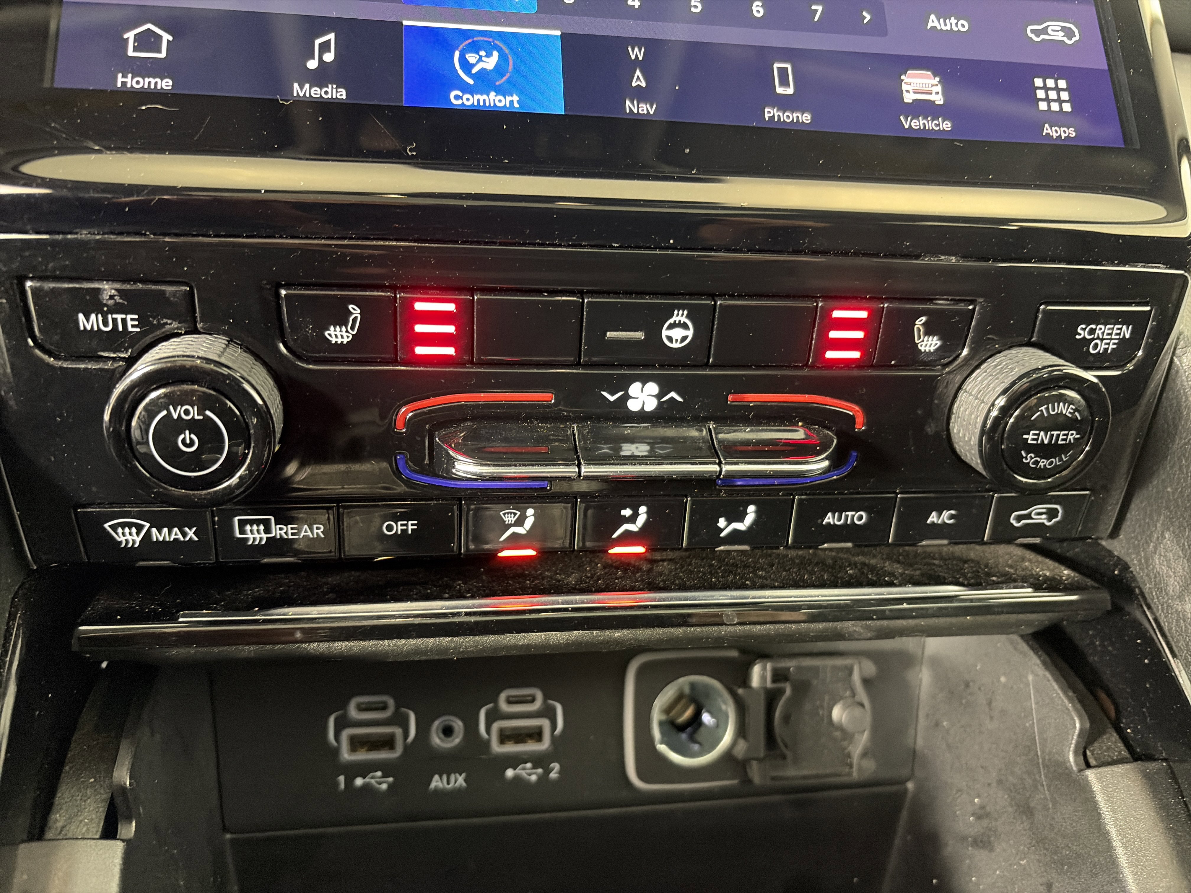 Used 2023 Jeep Grand Cherokee L Limited w/ Trailer Tow Group (B) image 29