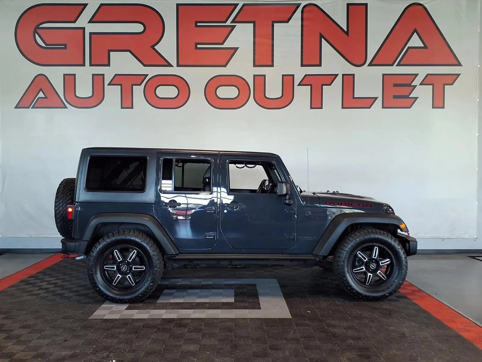 Used 2016 Jeep Wrangler Unlimited Rubicon AWD/4WD image 1