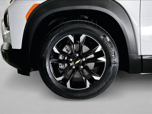 Used 2023 Chevrolet TrailBlazer LT FWD image 10