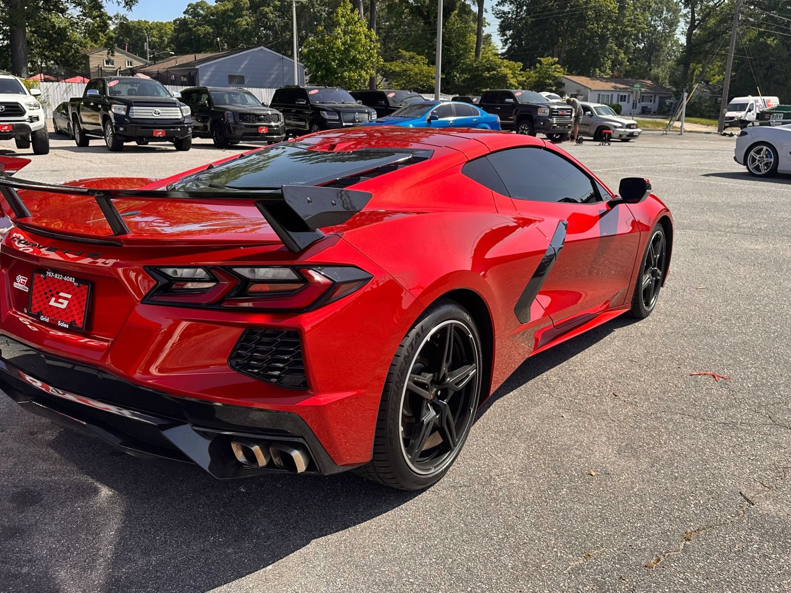 Used 2021 Chevrolet Corvette Stingray Preferred Cpe w/ Z51 Performance Package RWD image 3