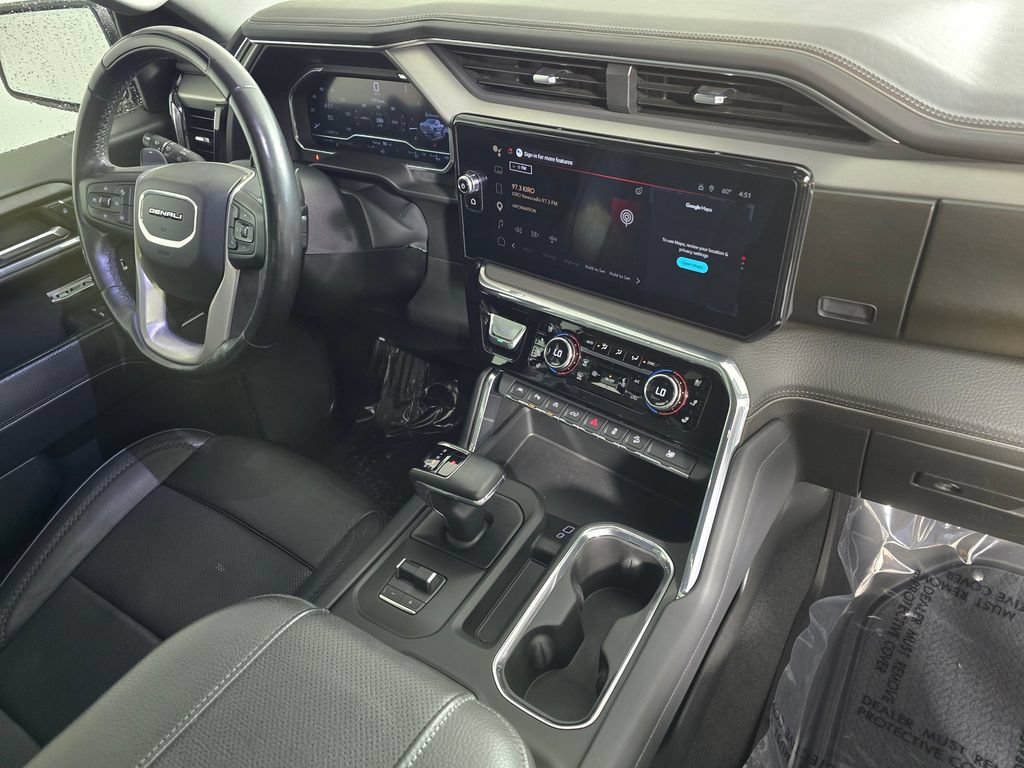 Used 2024 GMC Sierra 1500 Denali AWD/4WD image 11