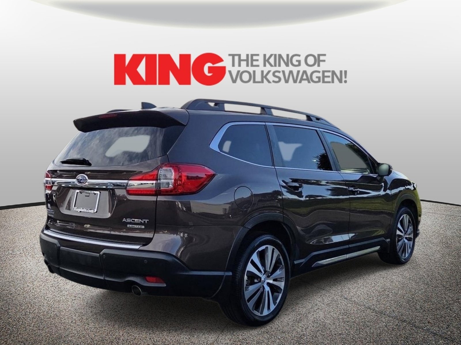 Used 2021 Subaru Ascent Limited w/ Technology Package AWD/4WD image 3
