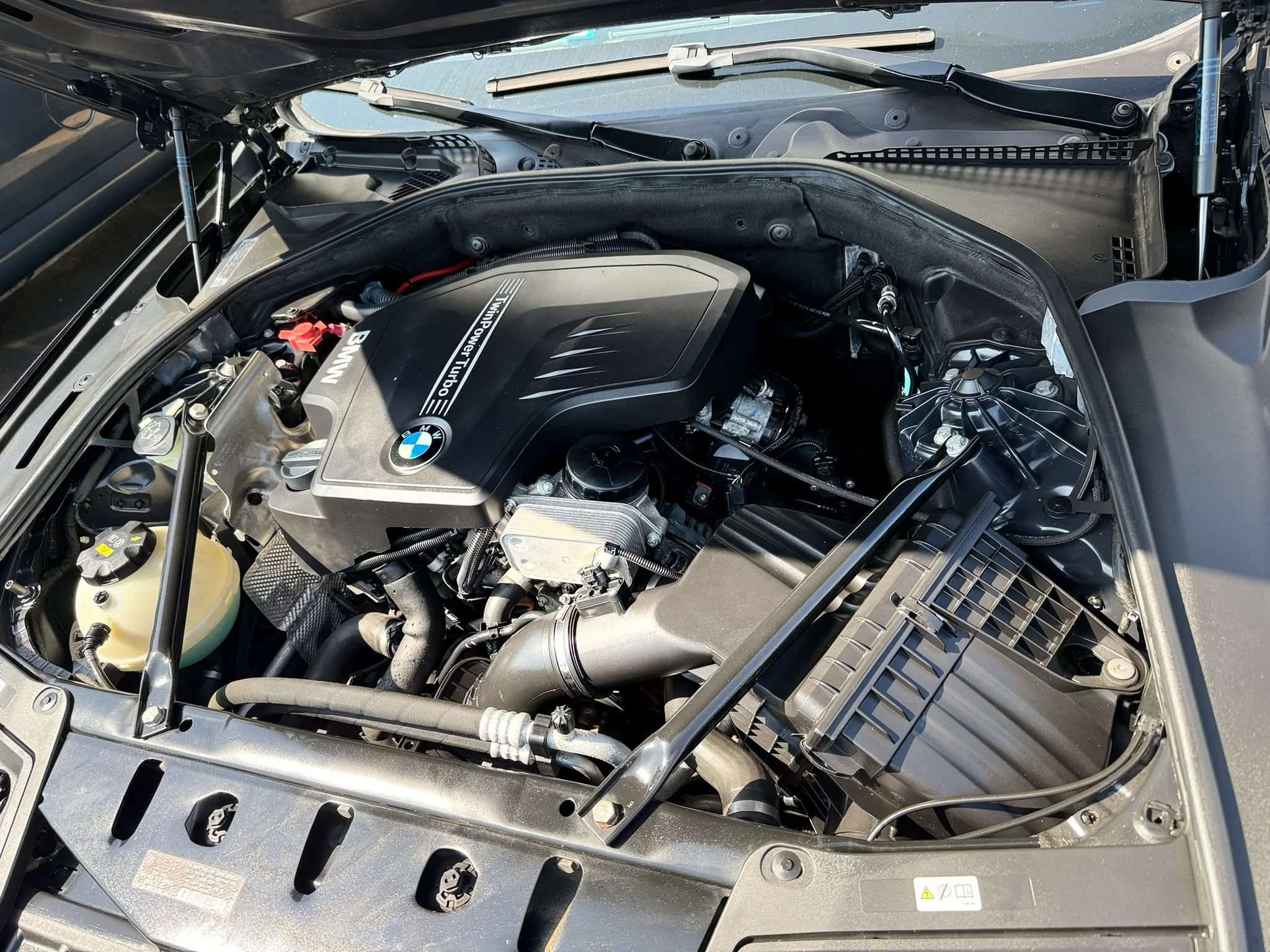 Used 2014 BMW 528i xDrive Sedan AWD/4WD image 42