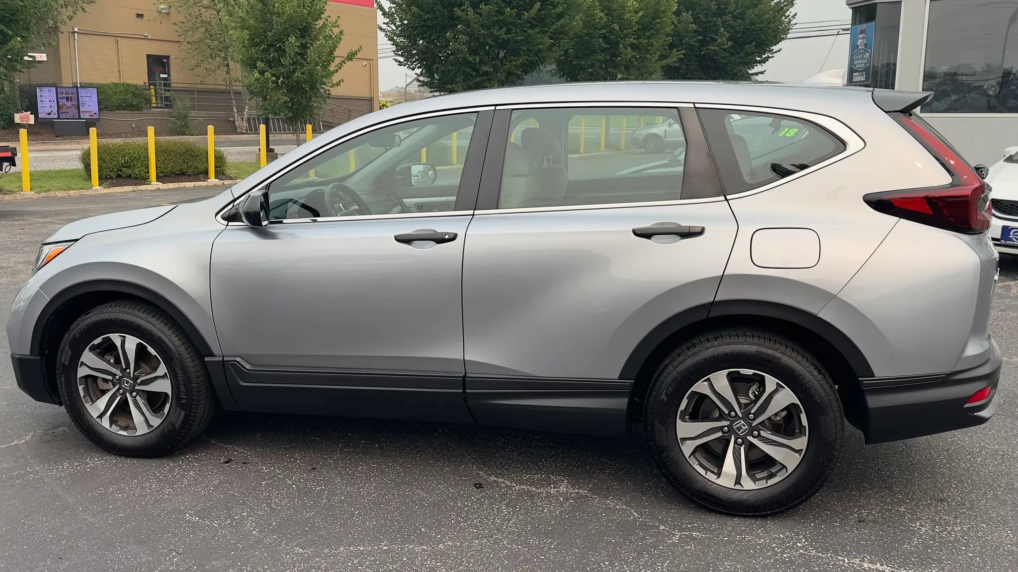 Used 2020 Honda CR-V LX image 8