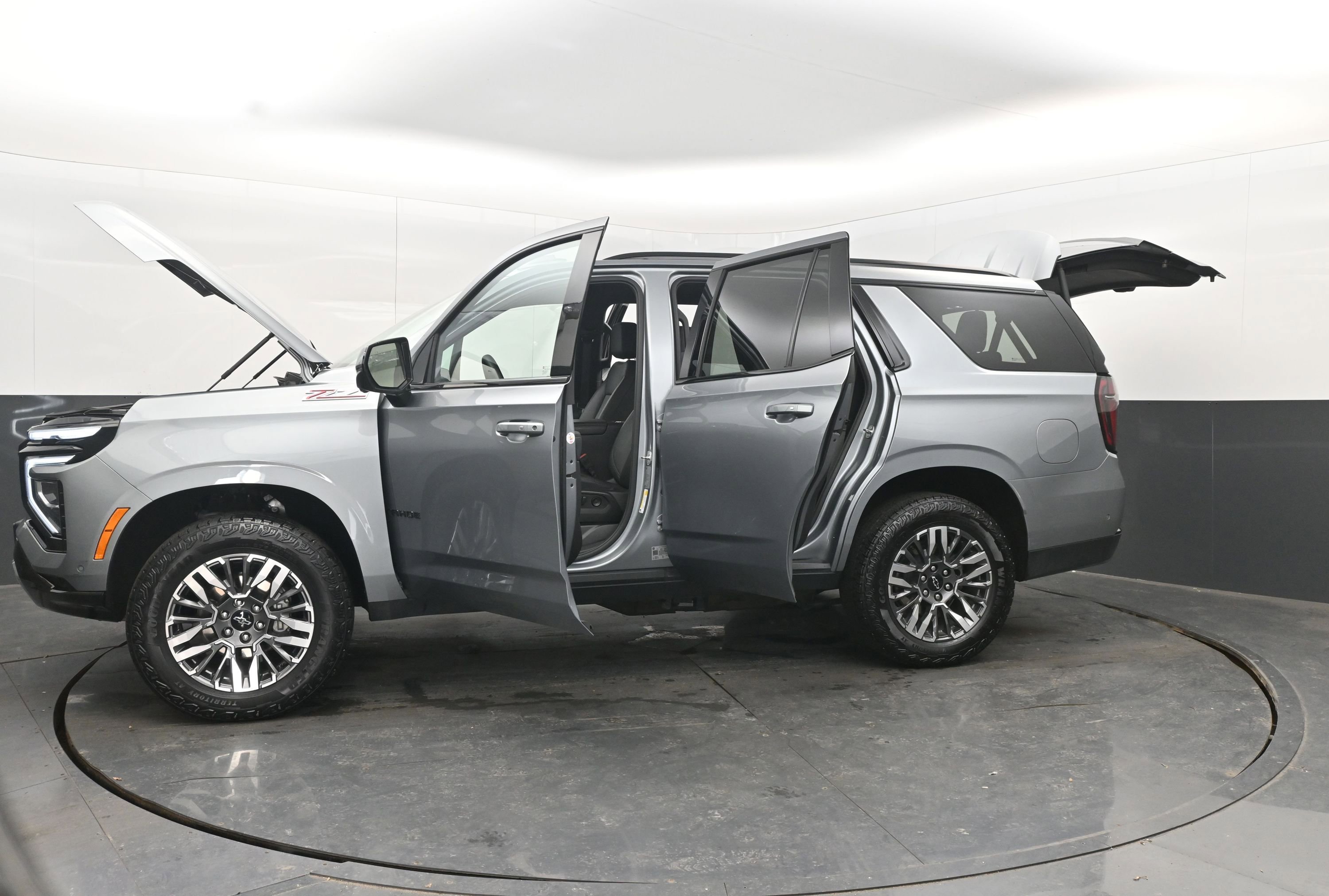 Certified 2025 Chevrolet Tahoe Z71 image 43