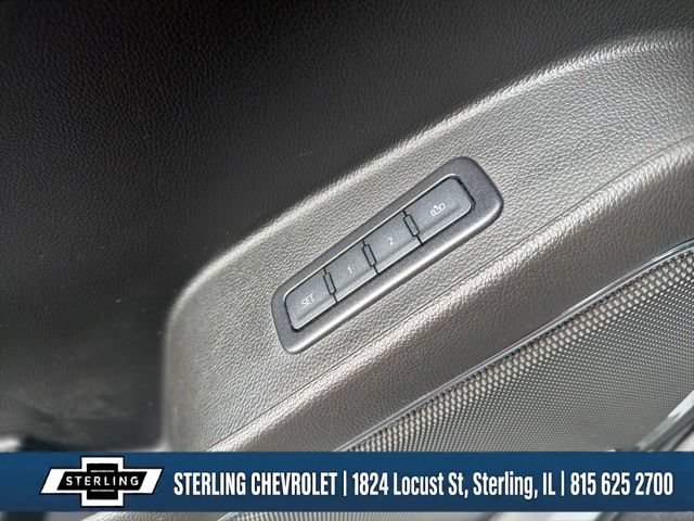 Used 2019 Chevrolet Suburban LT AWD/4WD image 18