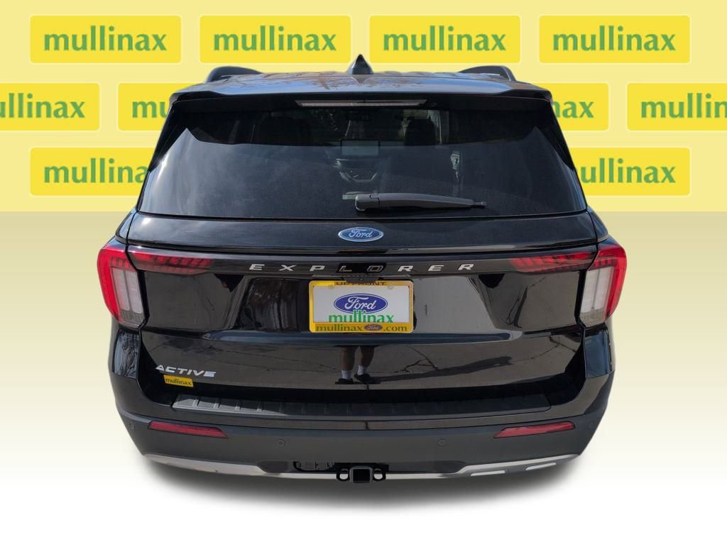 New 2026 Ford Explorer Active w/ Active Comfort Package image 25