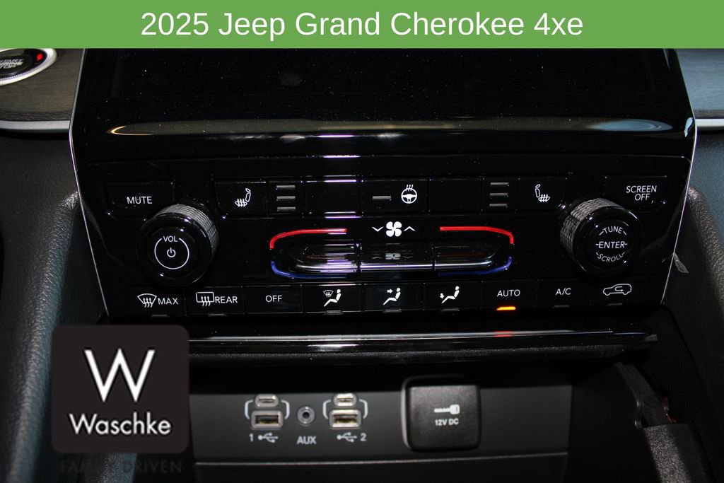New 2025 Jeep Grand Cherokee Limited 4xe w/ Trailer Tow Package image 32