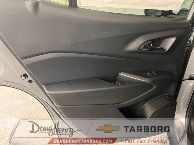 New 2026 Chevrolet Trax RS w/ Driver Confidence Package FWD image 32