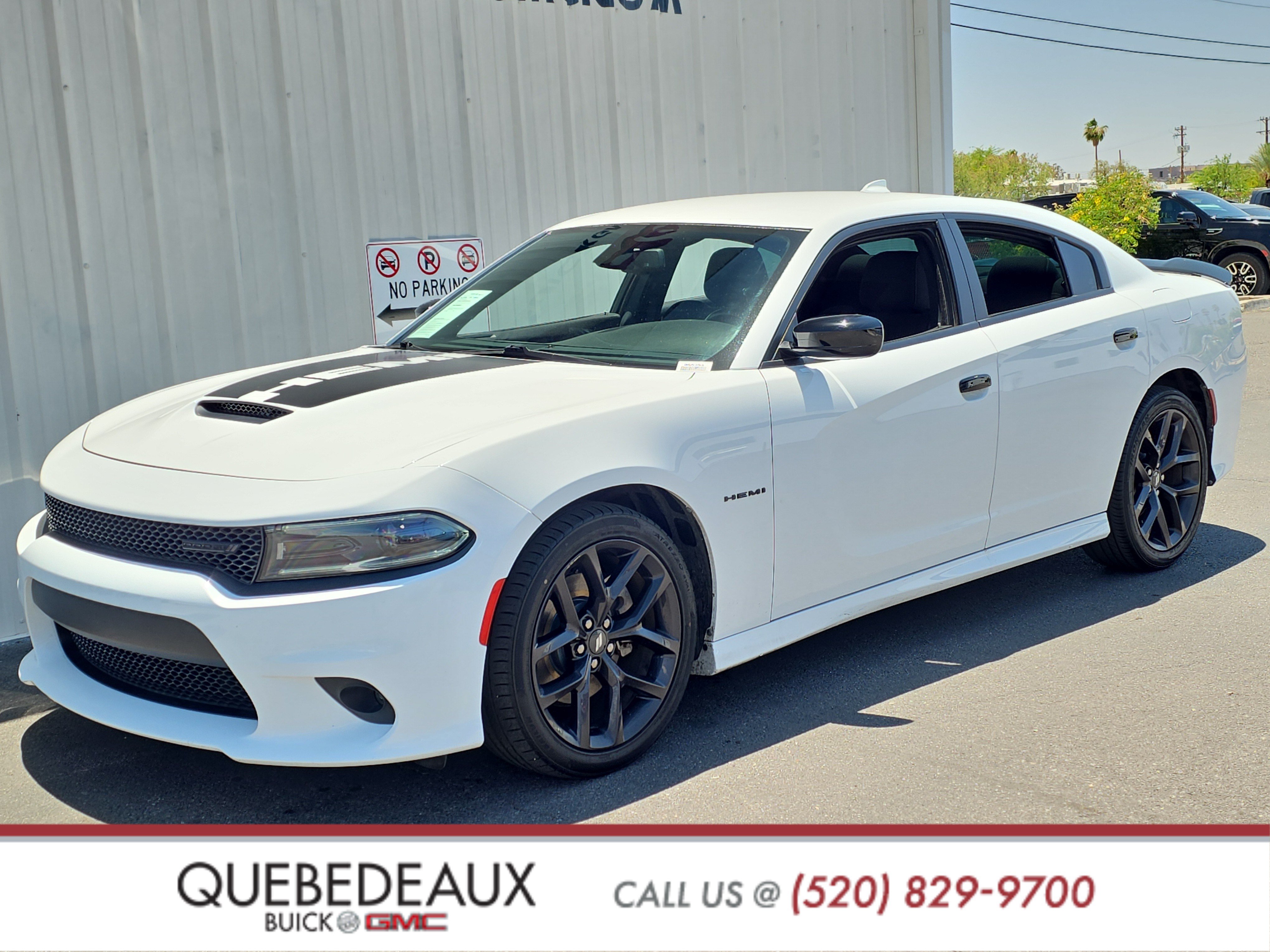 Used 2022 Dodge Charger R/T w/ Blacktop Package RWD image 3