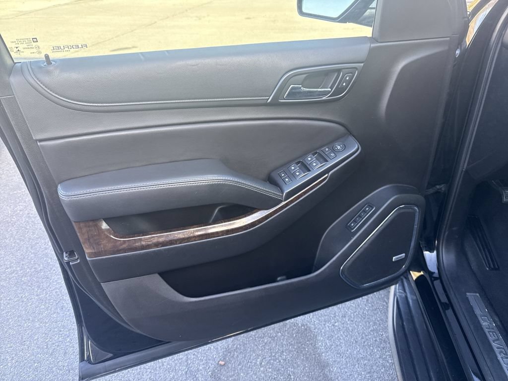Used 2019 Chevrolet Tahoe LT AWD/4WD image 20