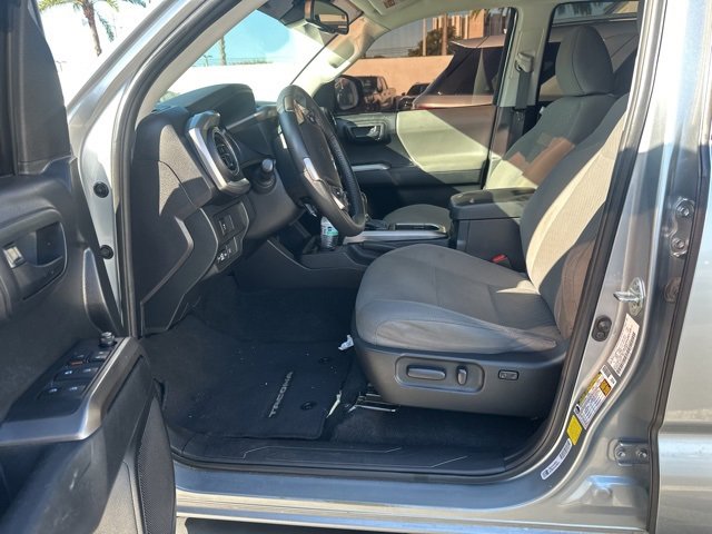 Used 2022 Toyota Tacoma SR5 image 6