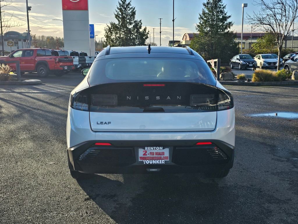 New 2026 Nissan Leaf Platinum+ w/ Cargo Package (Platinum+) image 6