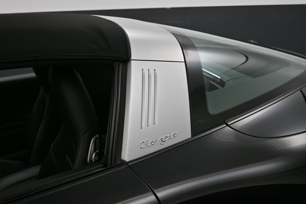 Certified 2017 Porsche 911 Targa 4 AWD/4WD image 14