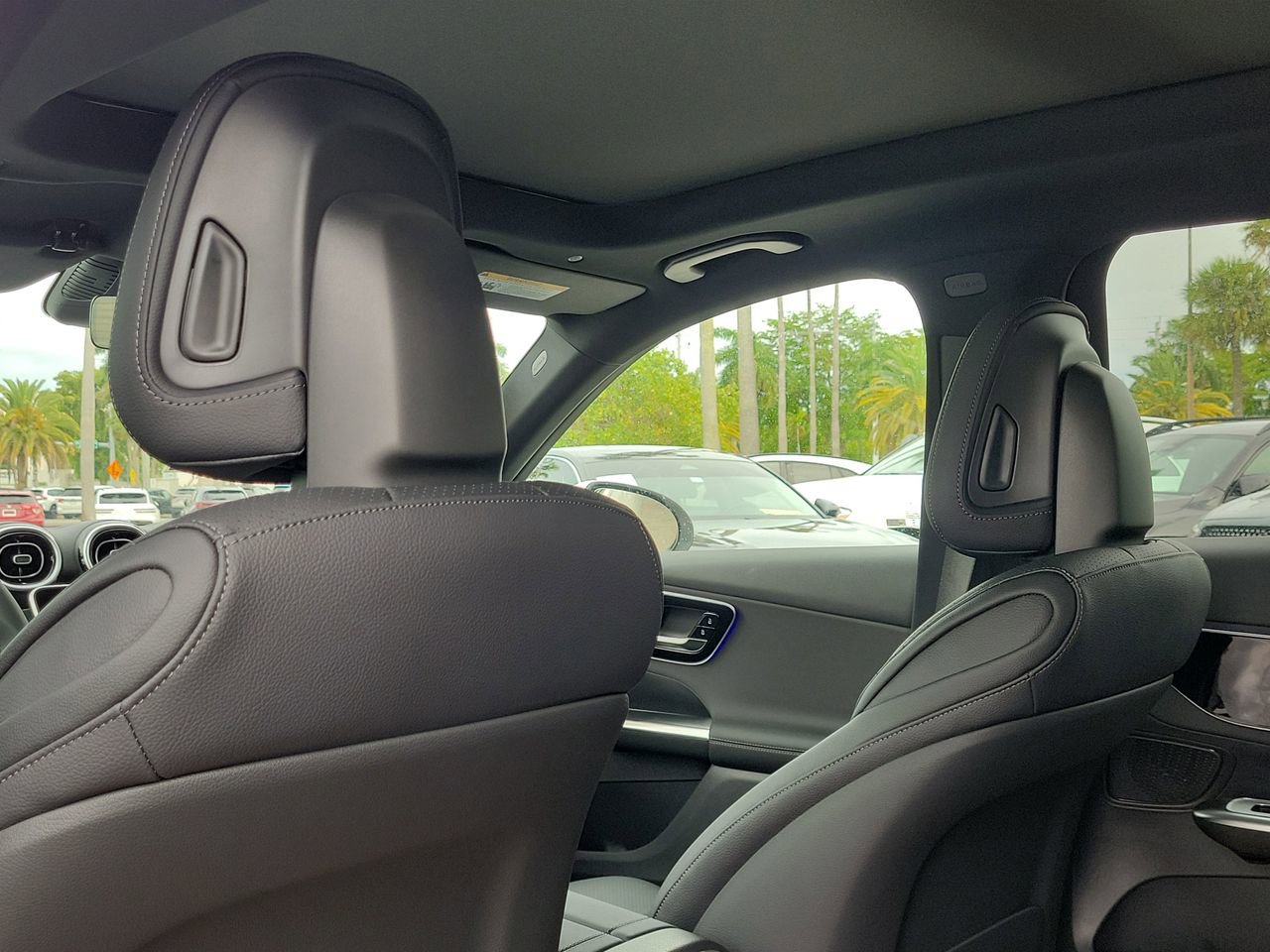 New 2026 Mercedes-Benz GLC 300 image 12