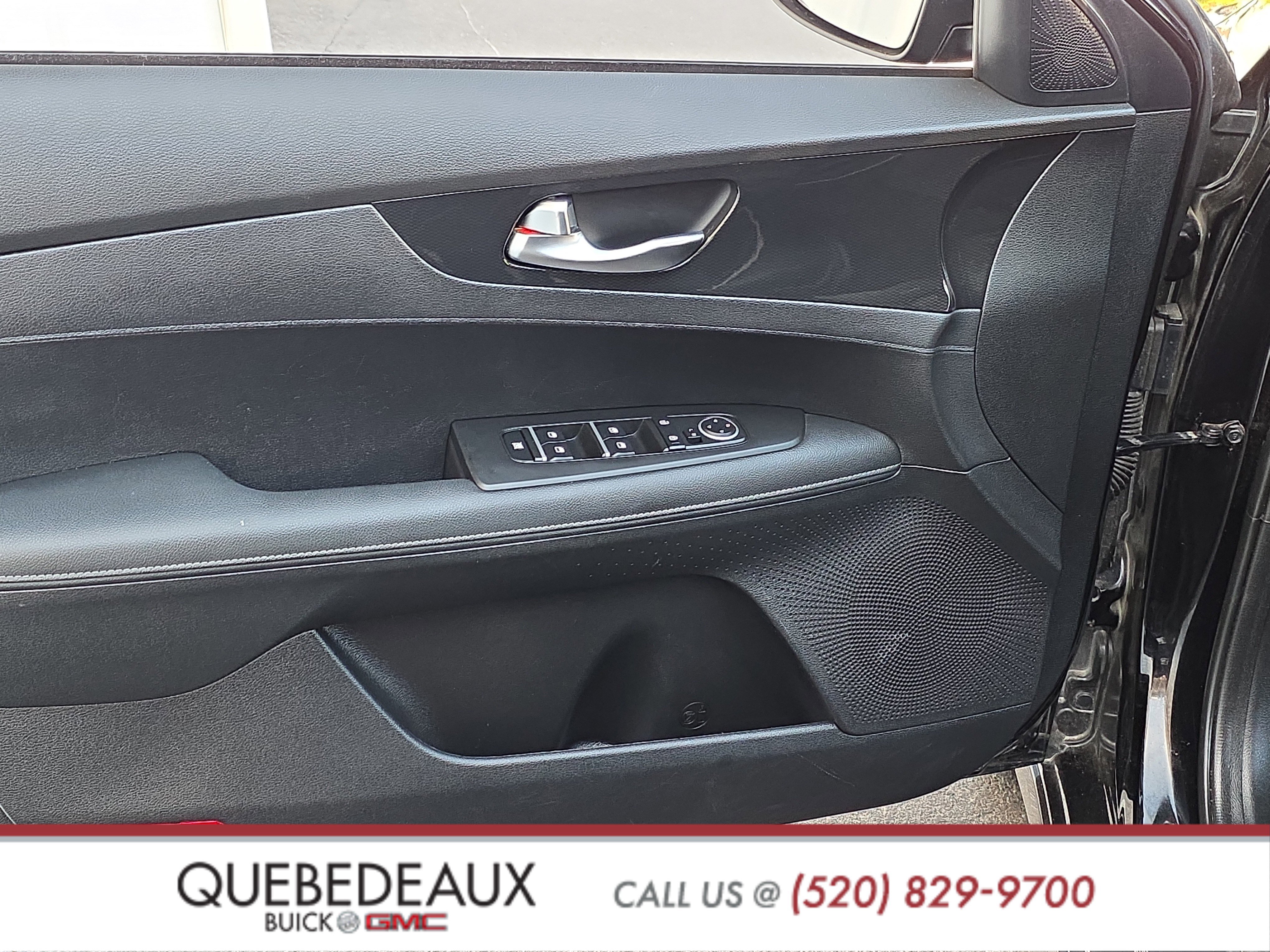 Used 2023 Kia Forte GT-Line FWD image 9