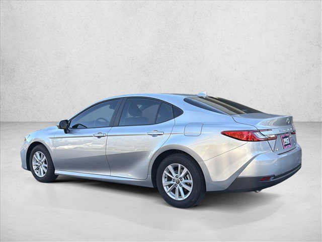 Used 2026 Toyota Camry LE w/ Convenience Package FWD image 7