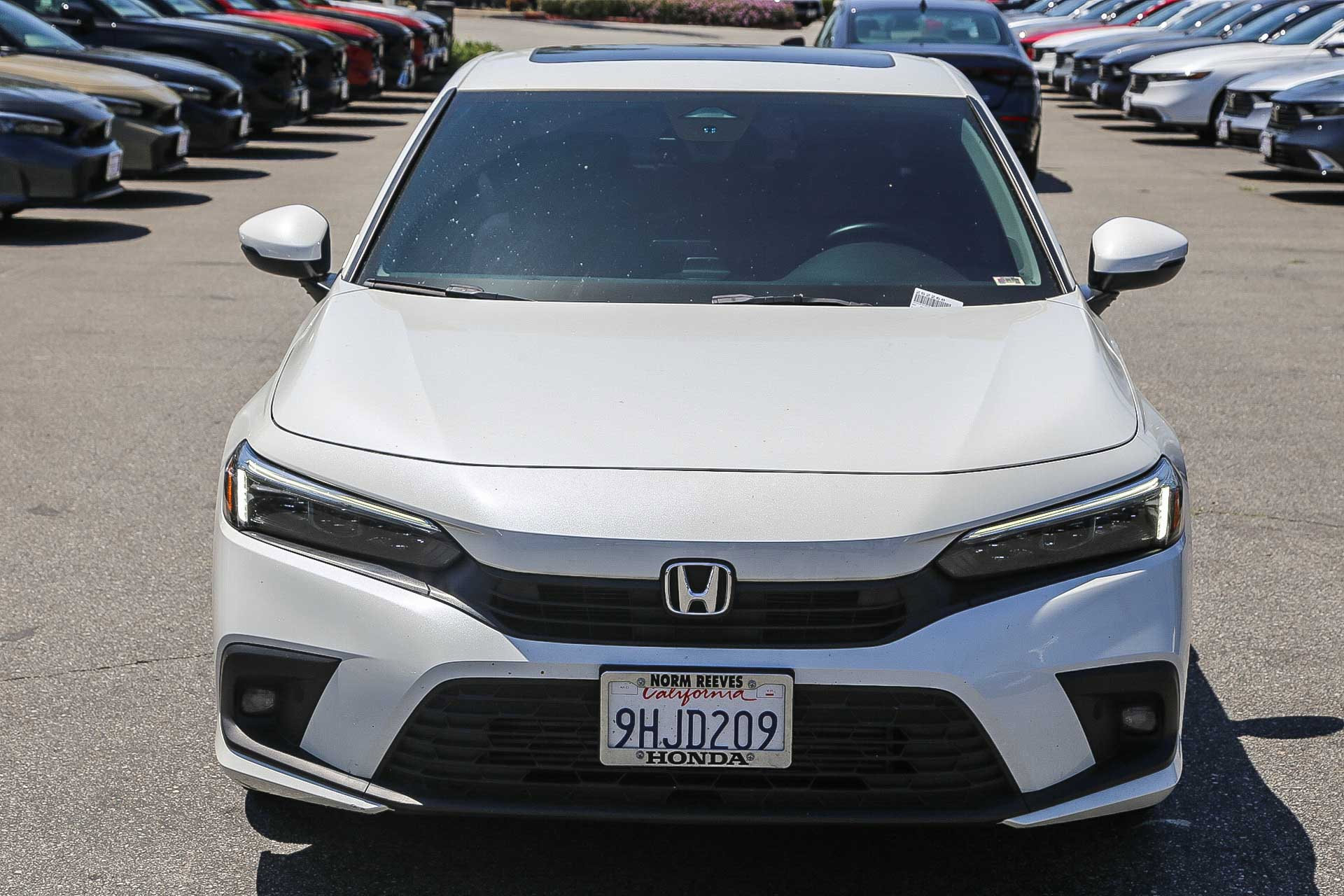 Used 2023 Honda Civic Touring image 2