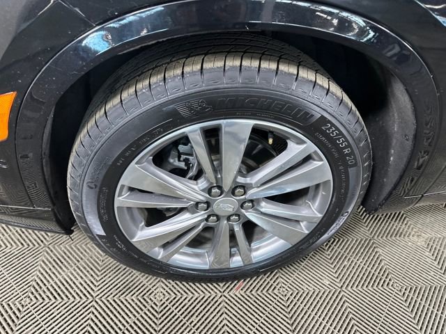 Used 2022 Cadillac XT6 Premium Luxury w/ Technology Package image 10