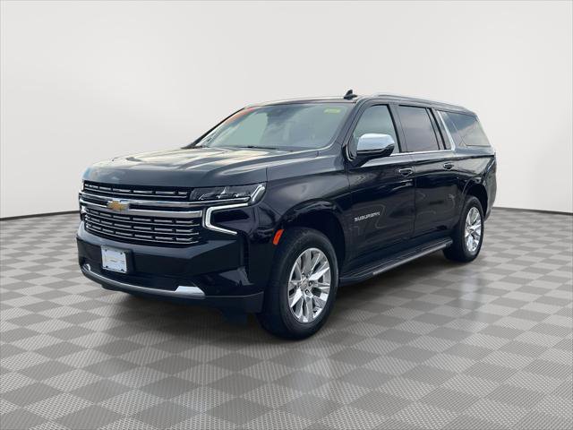 Used 2024 Chevrolet Suburban Premier image 3