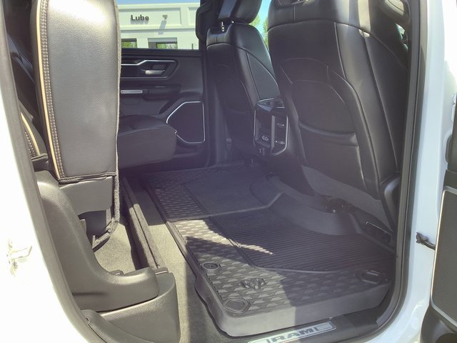 Used 2020 RAM 1500 Laramie image 39