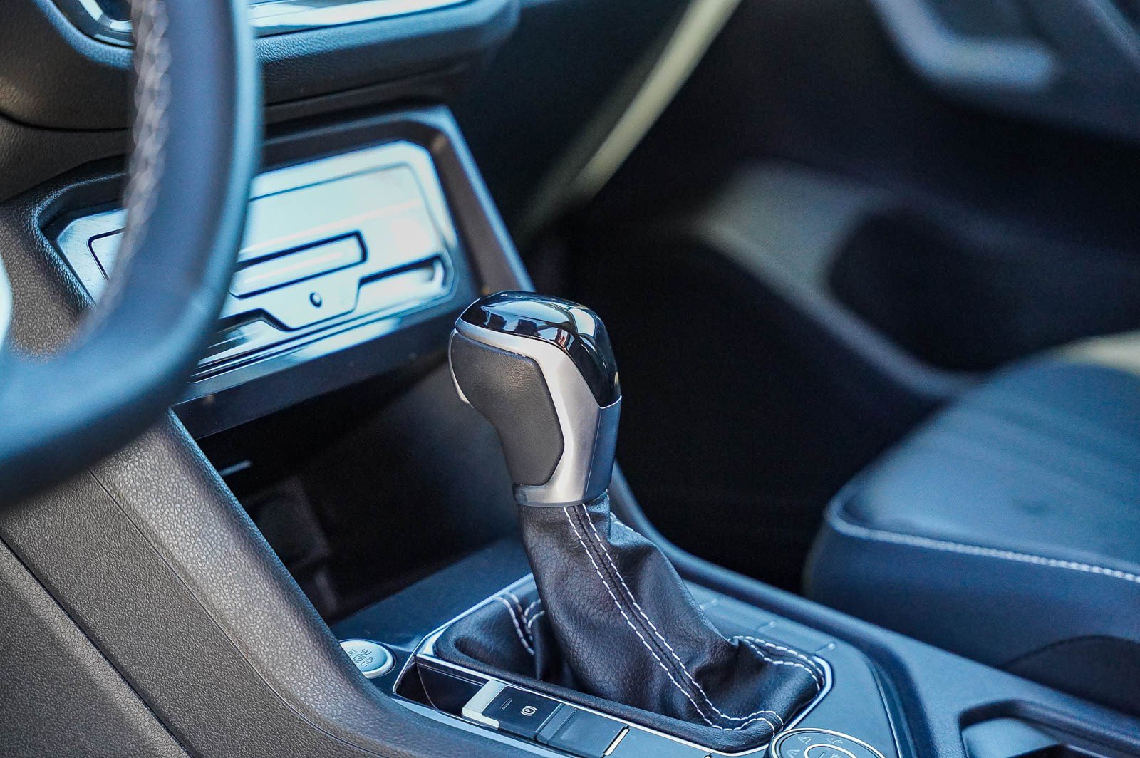 Used 2024 Volkswagen Tiguan SE image 22