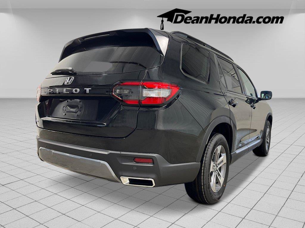 New 2026 Honda Pilot EX-L image 5