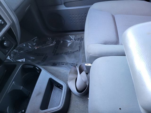 Used 2006 Dodge Dakota SLT image 25