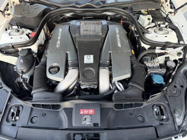 Used 2012 Mercedes-Benz CLS 63 AMG image 29