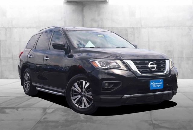 Used 2019 Nissan Pathfinder SV w/ SV All Weather Package AWD/4WD image 2