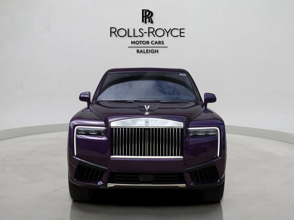 New 2025 Rolls-Royce Cullinan image 4