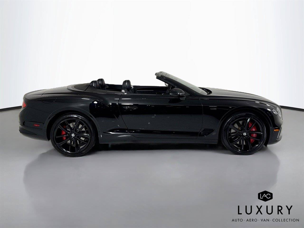 Used 2024 Bentley Continental GT V8 AWD/4WD image 4