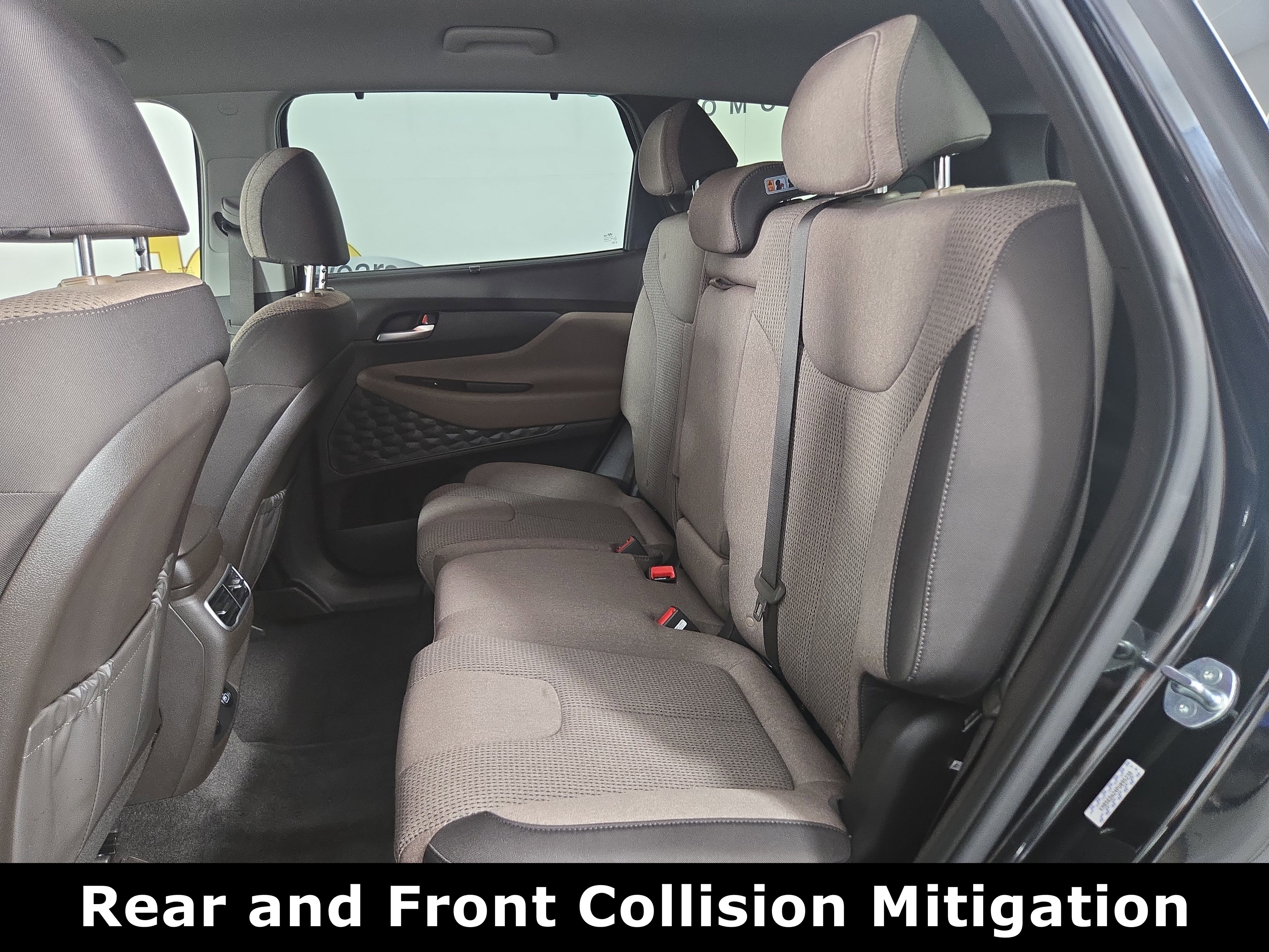 Used 2023 Hyundai Santa Fe SEL Convenience image 13