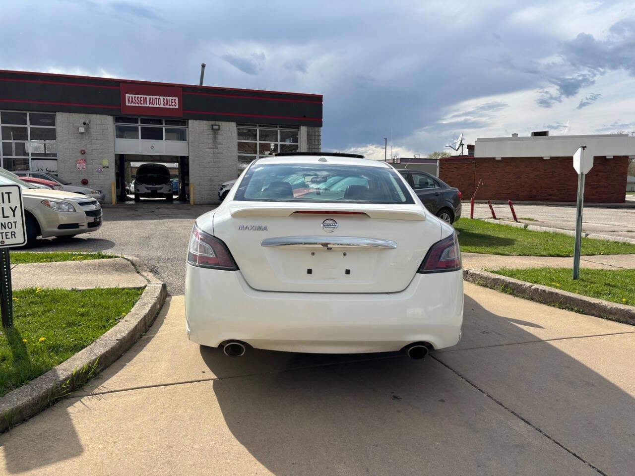 Used 2012 Nissan Maxima 3.5 SV w/ Sport Pkg image 18