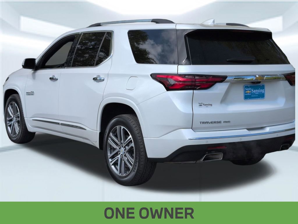 Used 2023 Chevrolet Traverse High Country image 4