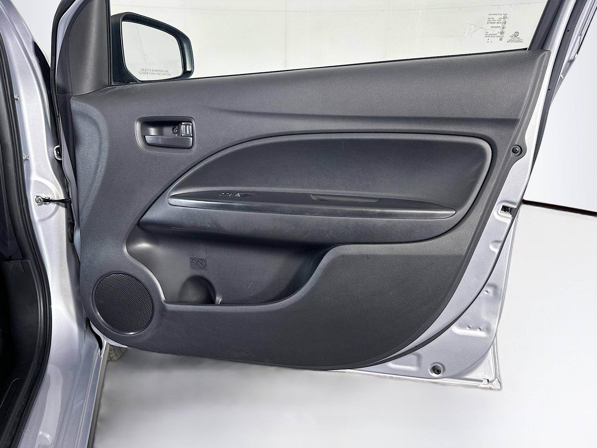 Used 2024 Mitsubishi Mirage ES FWD image 29