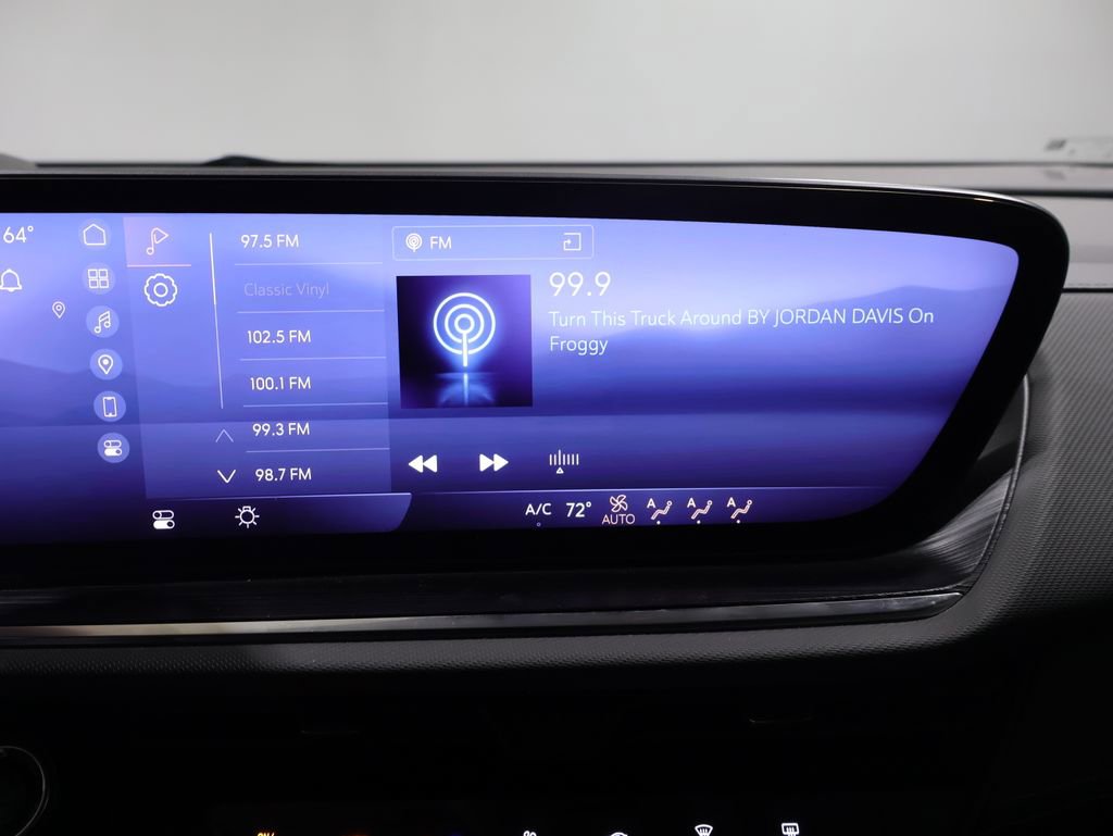 Used 2024 Buick Envision Preferred AWD/4WD image 25