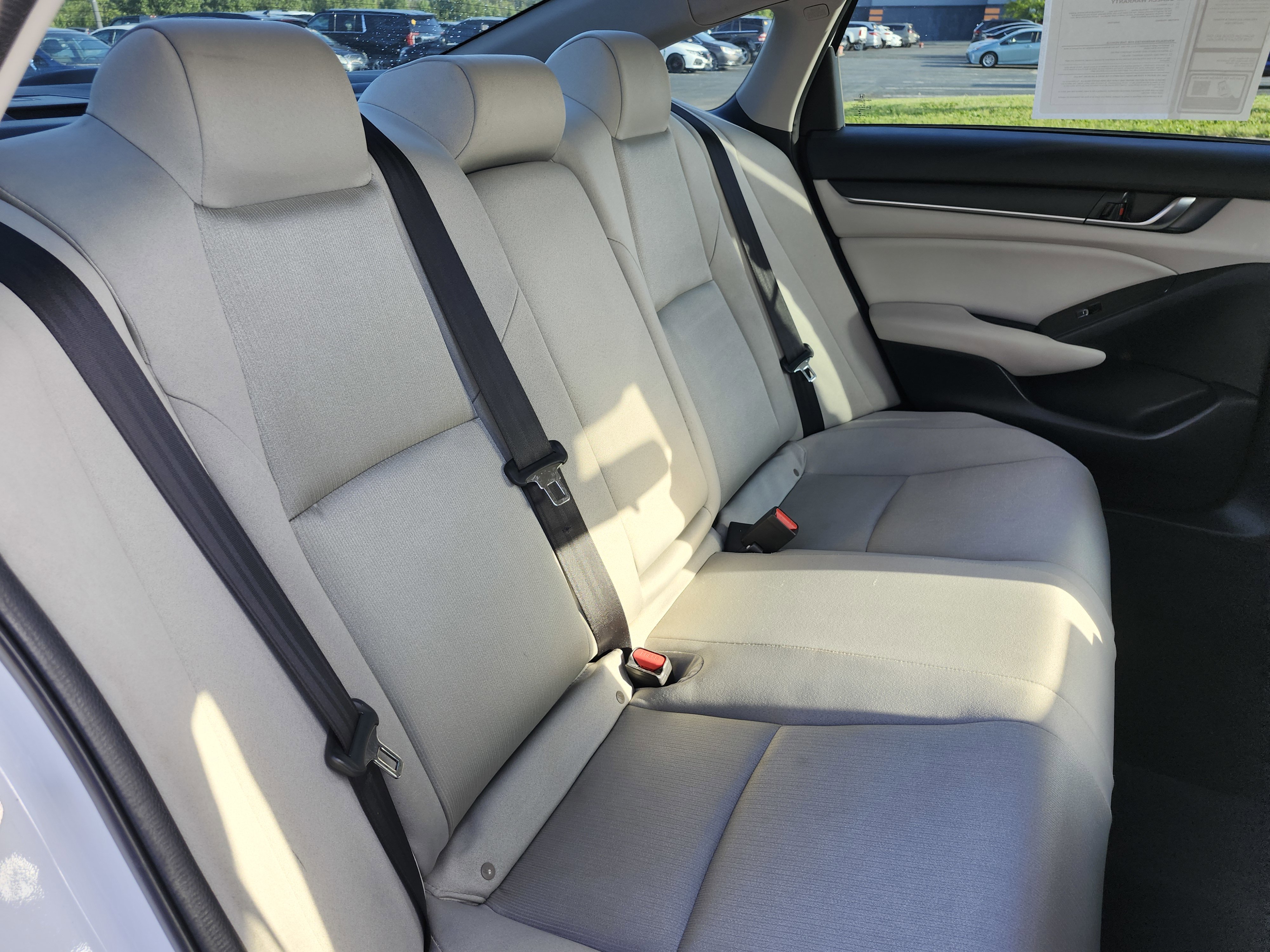Used 2018 Honda Accord LX image 18