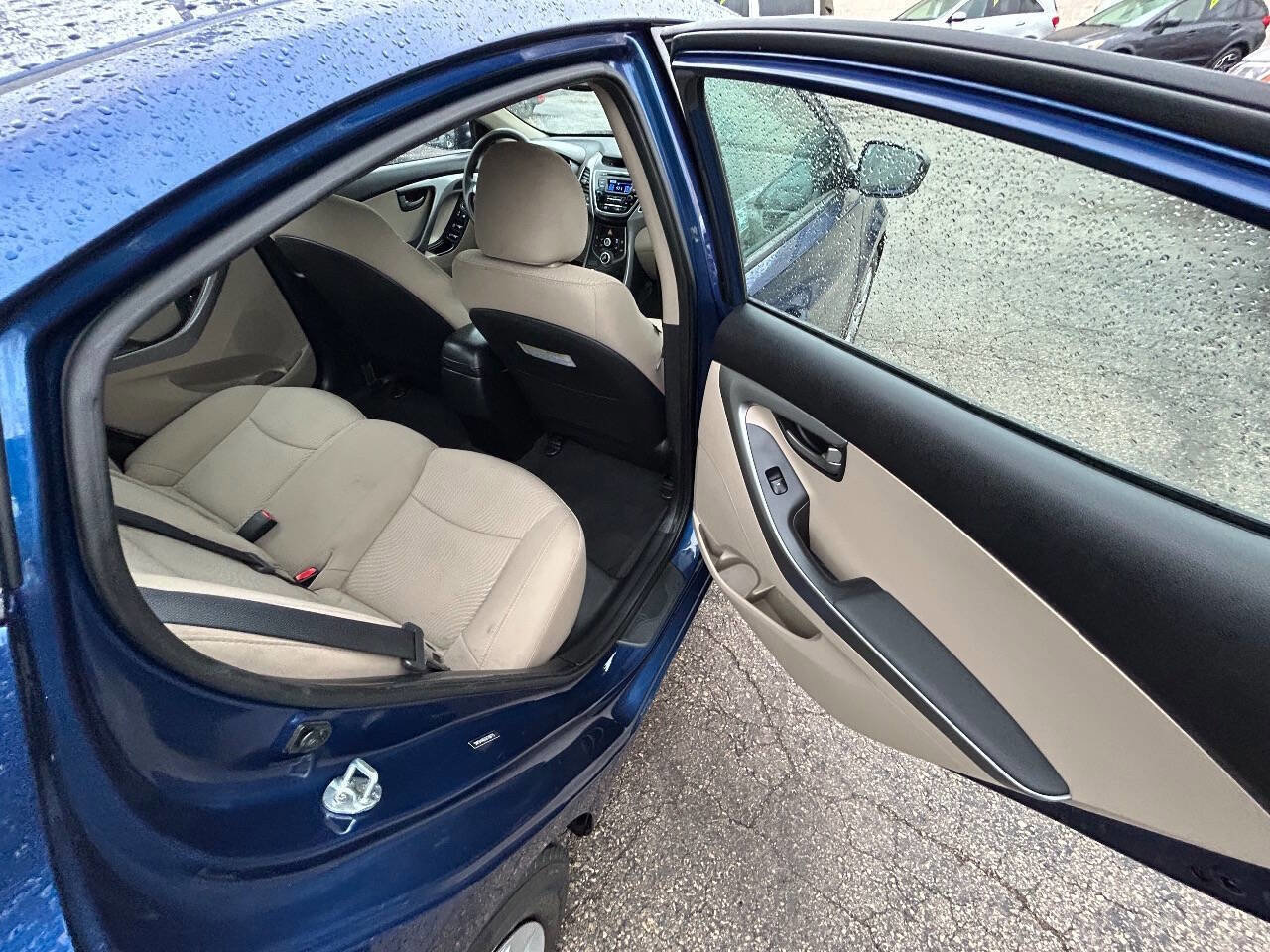 Used 2016 Hyundai Elantra SE image 8