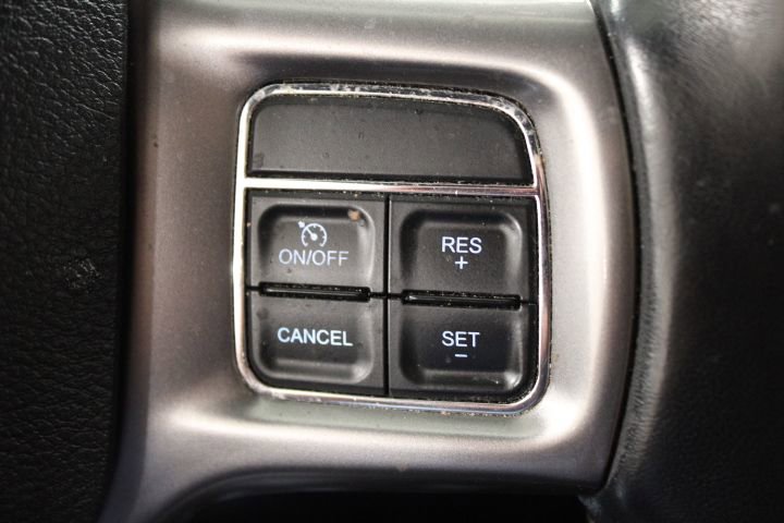 Used 2016 RAM 2500 Limited image 31