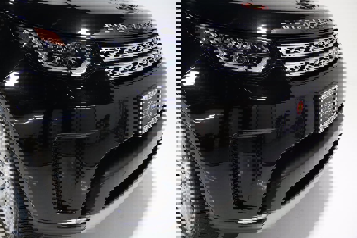 Used 2018 Land Rover Discovery HSE image 22